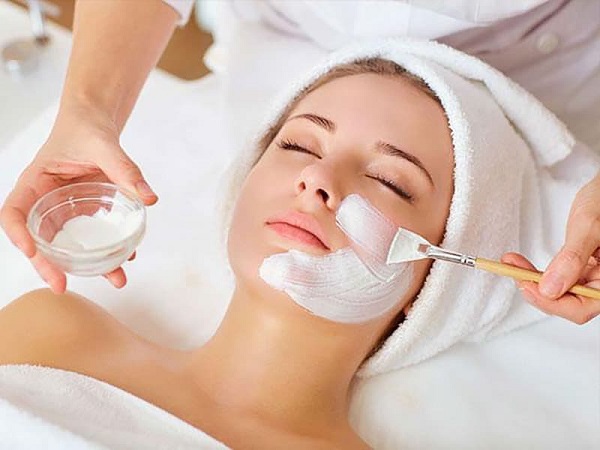 Chăm sóc da mặt là nhiệm vụ được nhiều phụ nữ quan tâm